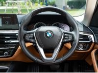 BMW 520d 2.0 Sport Line โฉม G30  ปี  2017 จด 22 รูปที่ 5